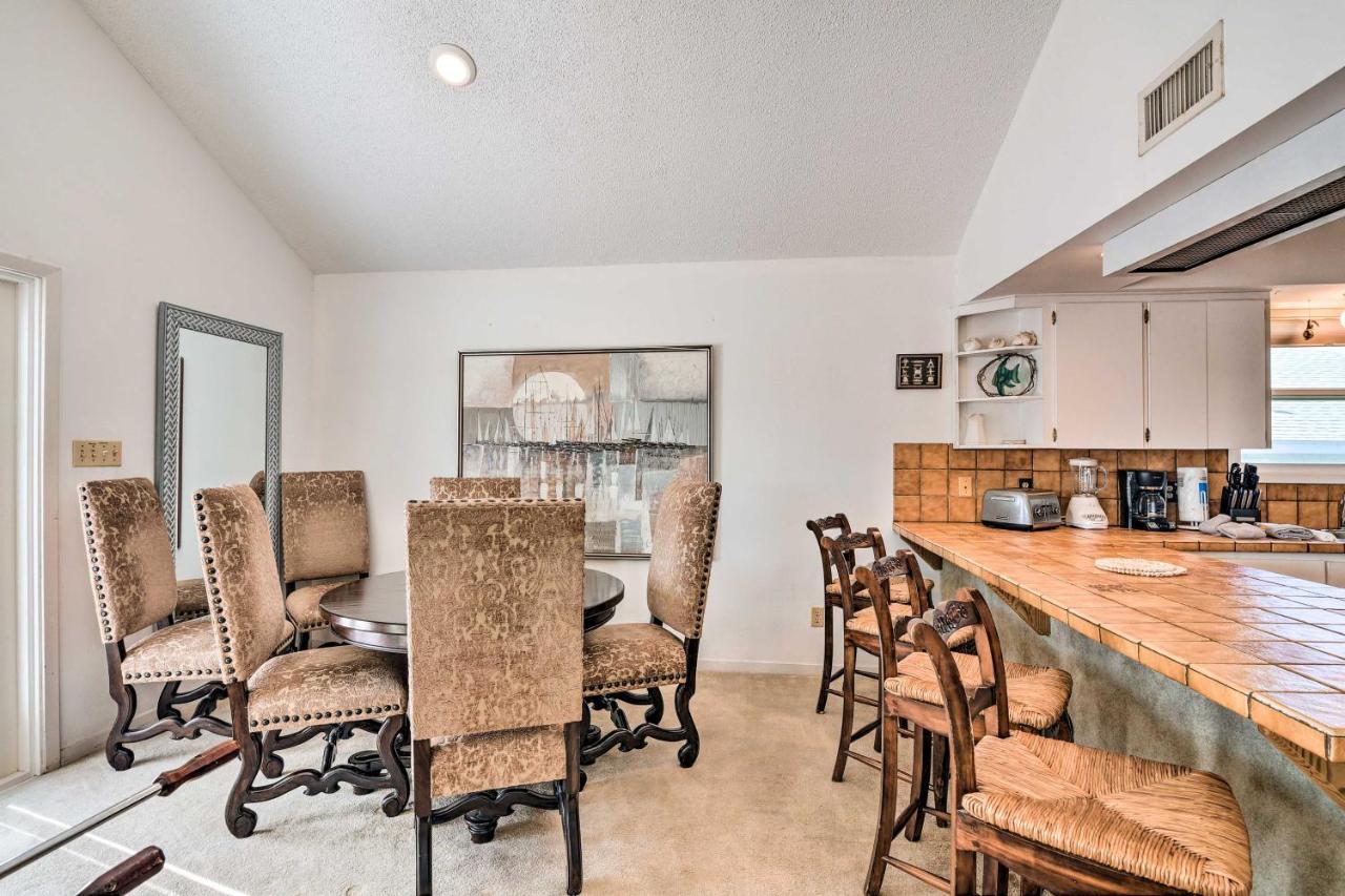 Sea Isle Galveston Getaway Less Than 1 Mile To Beach! מראה חיצוני תמונה